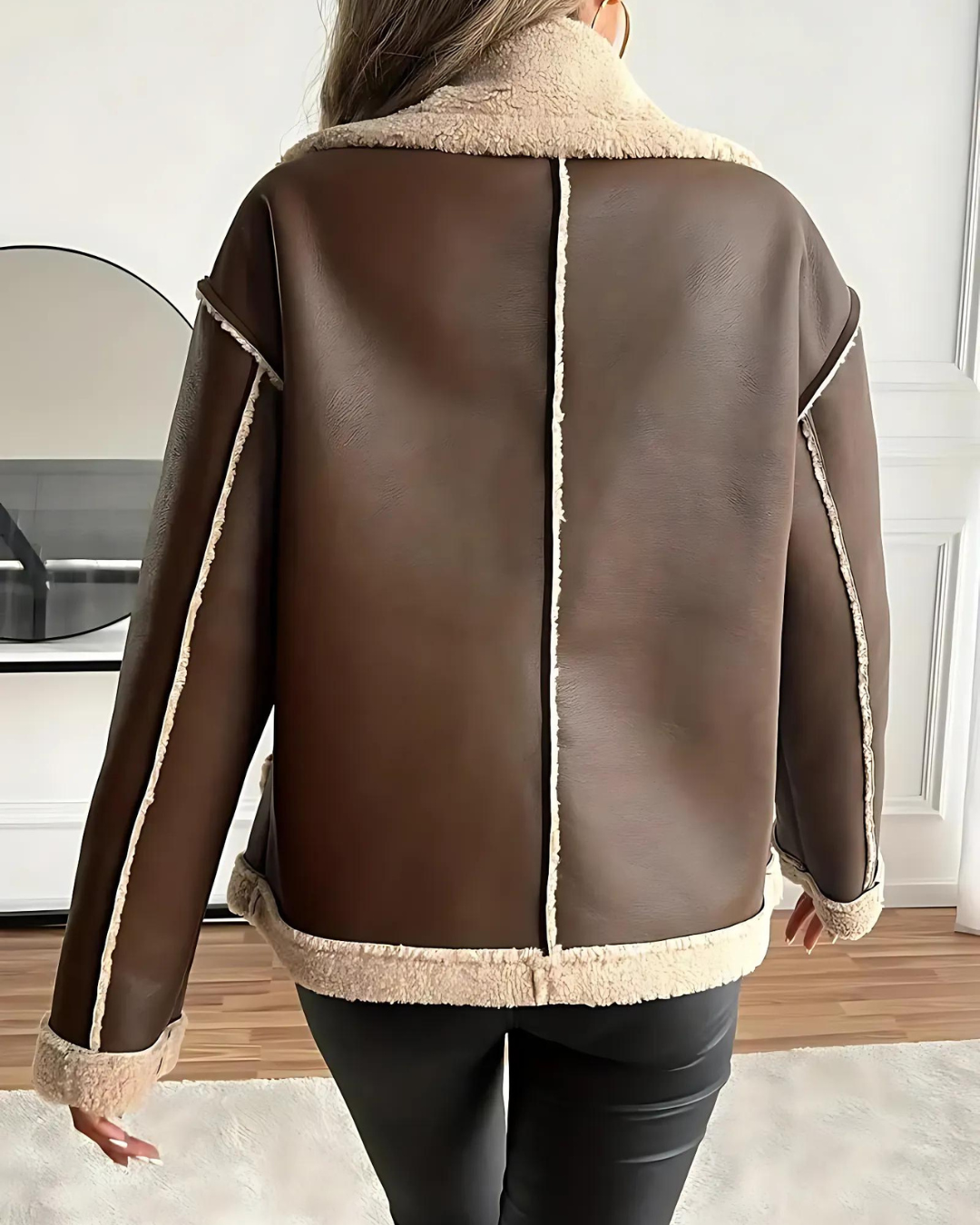 Chaqueta Elegante de Cuero Forrado de Felpa para Mujer