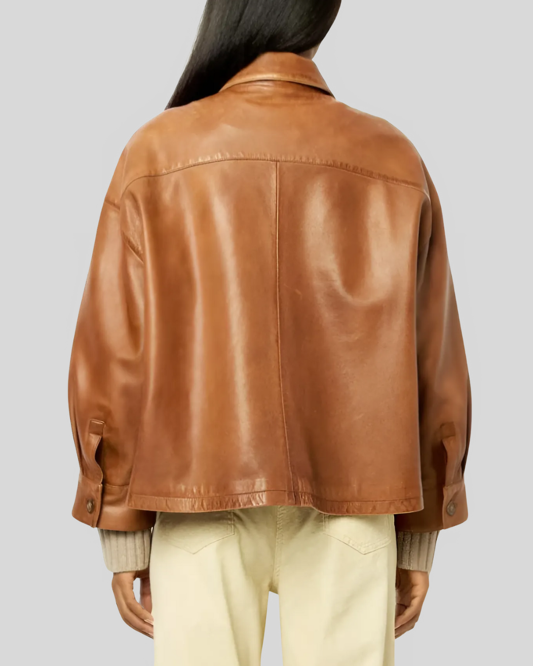 Chaqueta Minimalista de Cuero